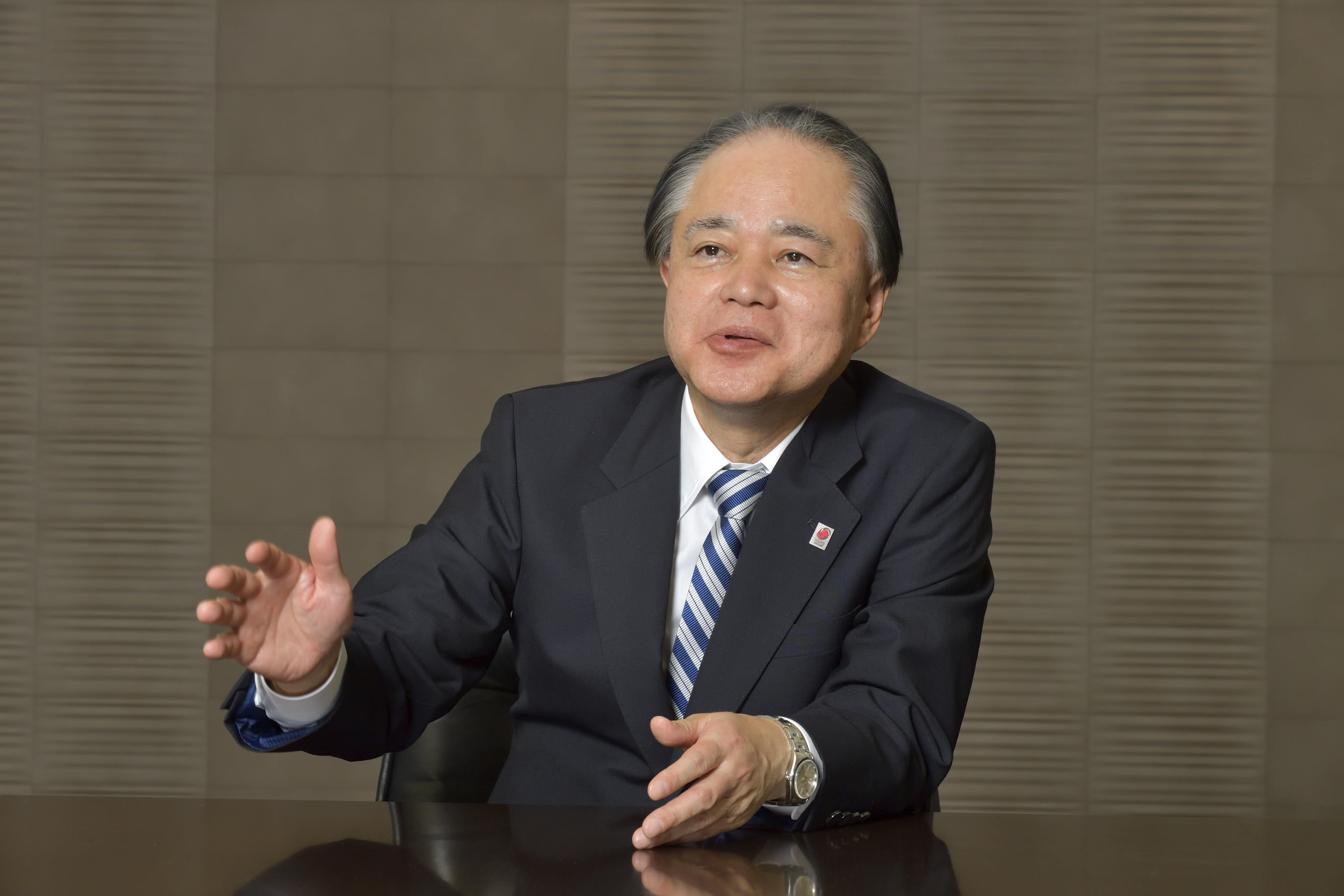 Shinji Tsuji Group CFO Representative Director, Deputy President and Senior Managing Executive Officer